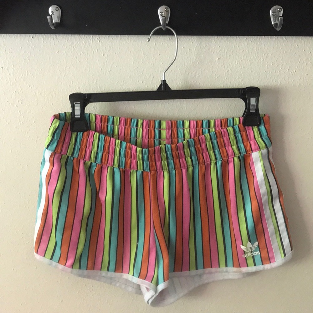 adidas striped athletic shorts - size small